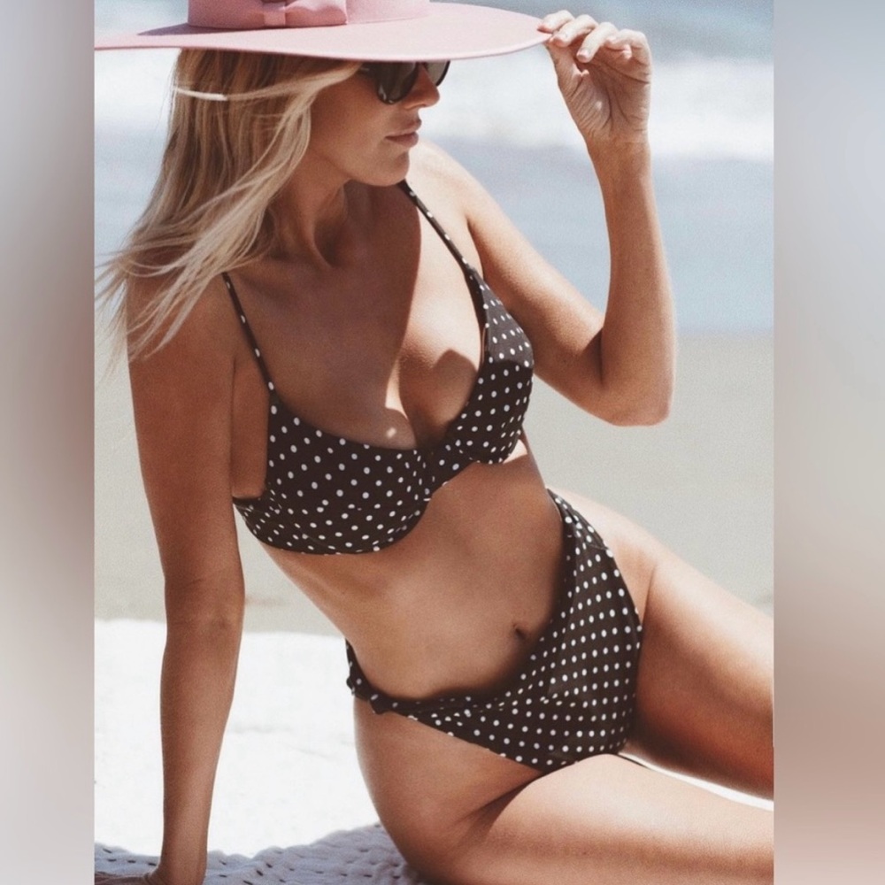 Skatie x Salty Blonde DOHENY - Kate Top Large Brand New